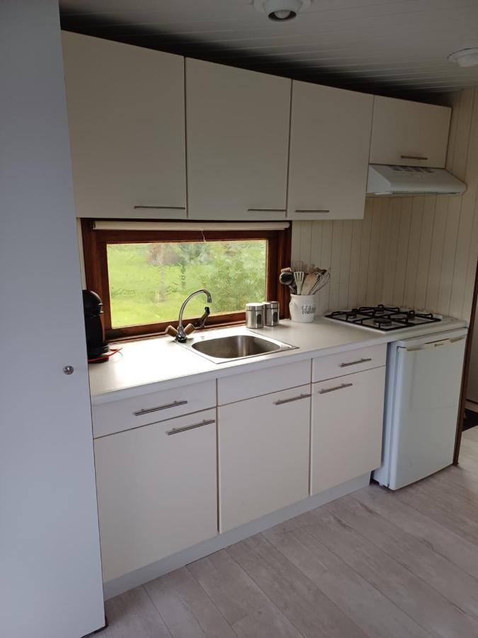 Vrijstaand Chalet Met Veel Buitenruimte En Veranda Zuid-Scharwoude Dış mekan fotoğraf