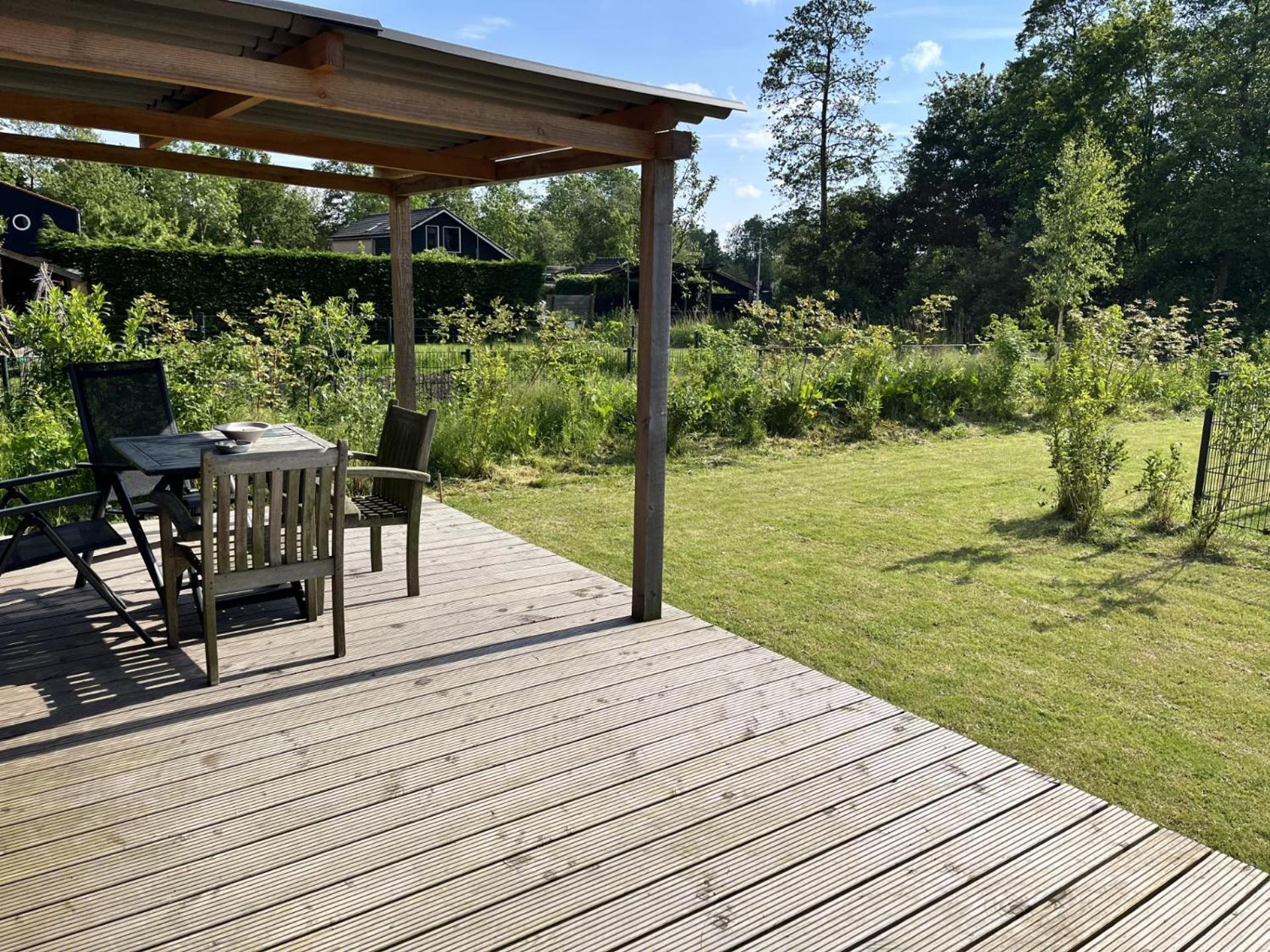 Vrijstaand Chalet Met Veel Buitenruimte En Veranda Zuid-Scharwoude Dış mekan fotoğraf
